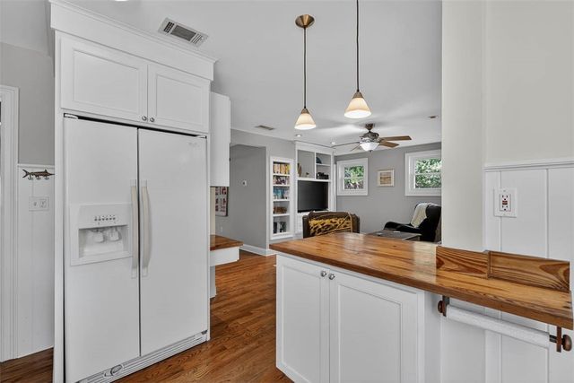 7 Stewart Ave, St Simons Island, GA 31522