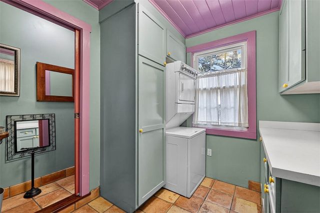 7 Stewart Ave, St Simons Island, GA 31522