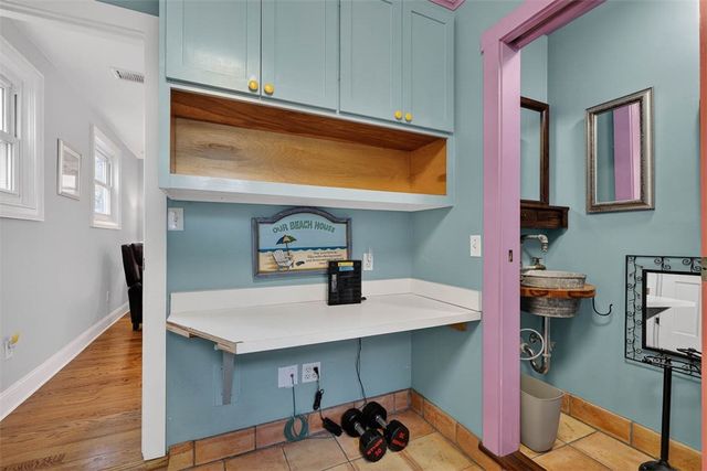 7 Stewart Ave, St Simons Island, GA 31522