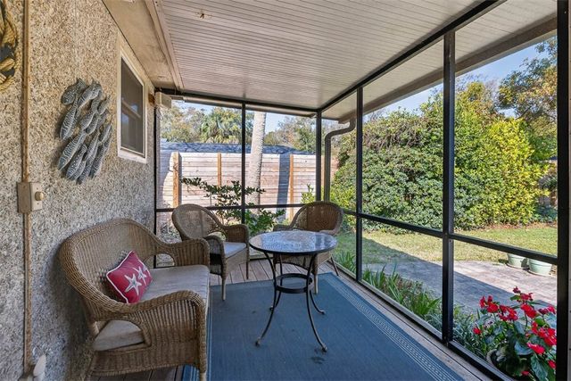 7 Stewart Ave, St Simons Island, GA 31522