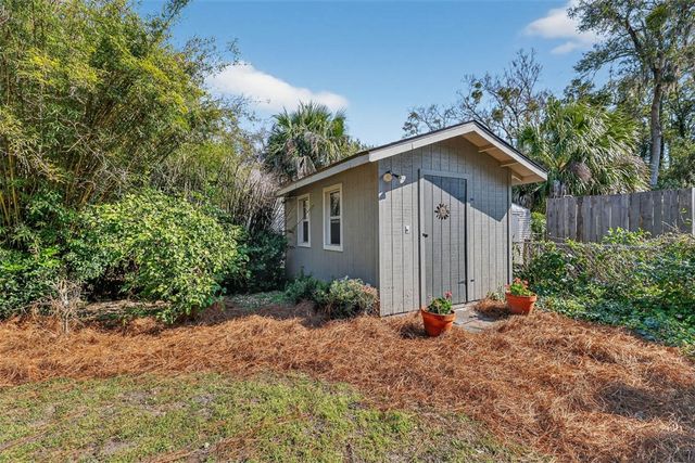 7 Stewart Ave, St Simons Island, GA 31522
