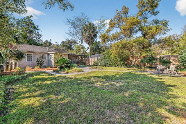 7 Stewart Ave, St Simons Island, GA 31522