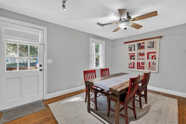 7 Stewart Ave, St Simons Island, GA 31522