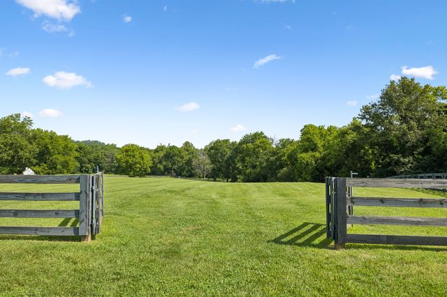 3216 Baker Ln, Franklin, TN 37064