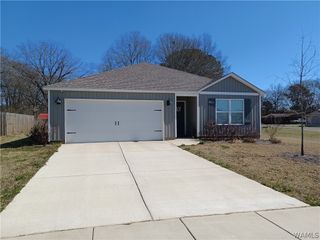 7002 Wilburton, Northport, AL 35473