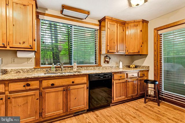 13030 RIVER HILLS DR, Midlothian, VA 23113