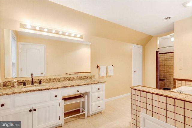 13030 RIVER HILLS DR, Midlothian, VA 23113