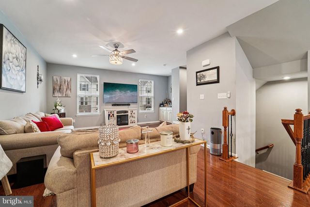 33 ELLA LN, Mount Holly, NJ 08060