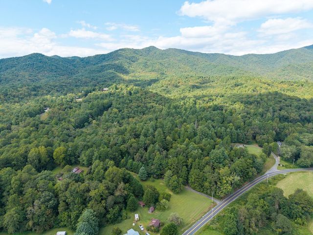 26.98 Ac Tusquittee, Hayesville, NC 28904