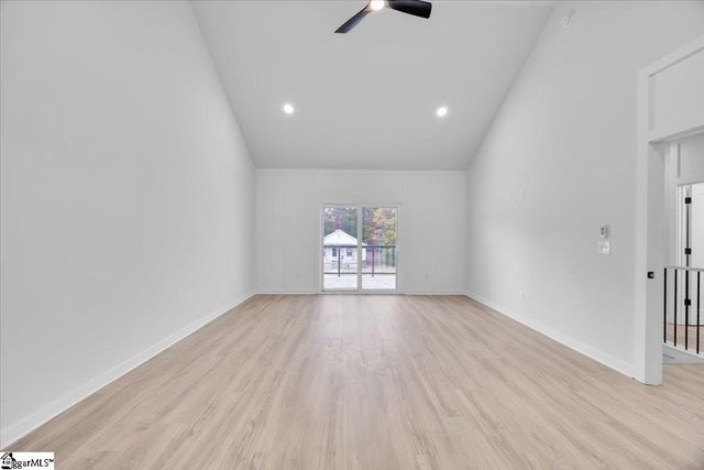 106 West Avenue, Greenville, SC 29611