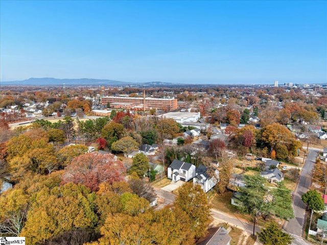 106 West Avenue, Greenville, SC 29611