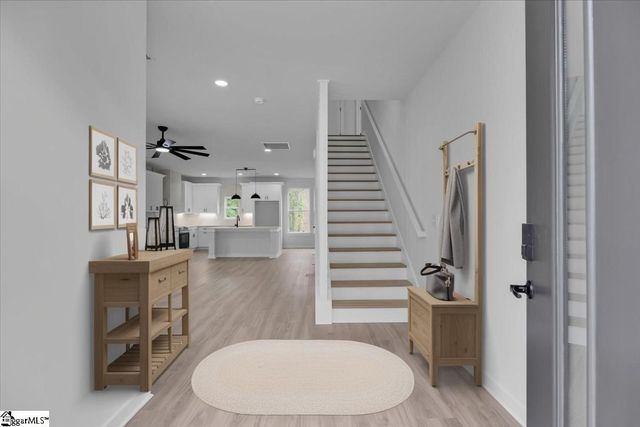 106 West Avenue, Greenville, SC 29611