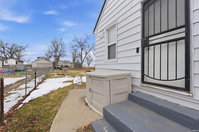 2727 Winch Street, Fort Wayne, IN 46803