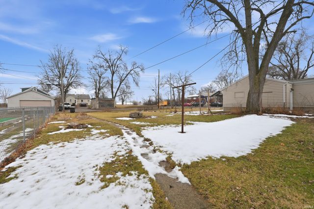 2727 Winch Street, Fort Wayne, IN 46803