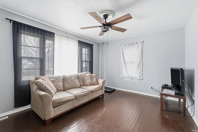 2727 Winch Street, Fort Wayne, IN 46803