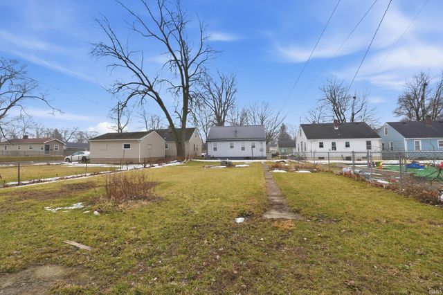 2727 Winch Street, Fort Wayne, IN 46803