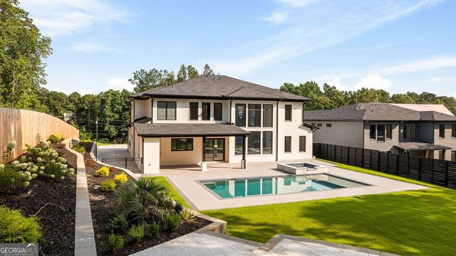 816 Riverside Road, Sugar Hill, GA 30518