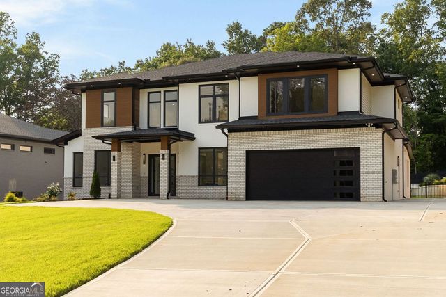 816 Riverside Road, Sugar Hill, GA 30518