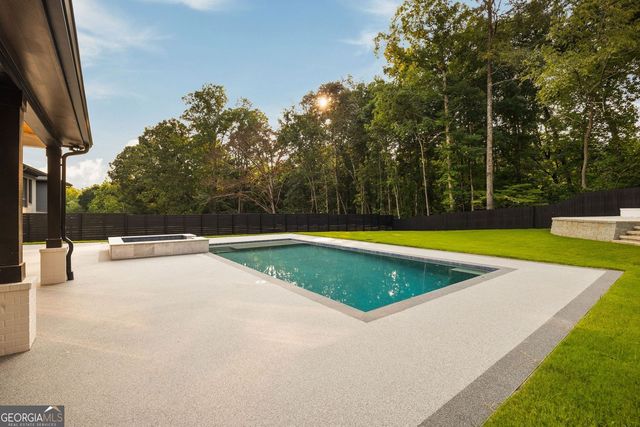 816 Riverside Road, Sugar Hill, GA 30518