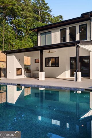 816 Riverside Road, Sugar Hill, GA 30518