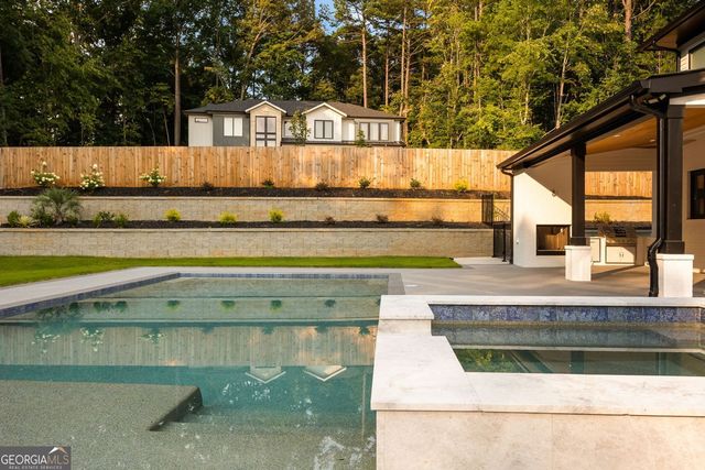 816 Riverside Road, Sugar Hill, GA 30518