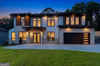 816 Riverside Road, Sugar Hill, GA 30518