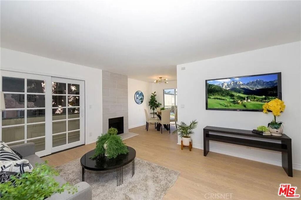 4350 Berryman Avenue 10, Los Angeles, CA 90066 — exterior