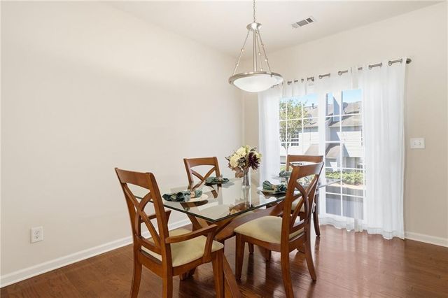 1033 Annazanes Court, Alpharetta, GA 30004