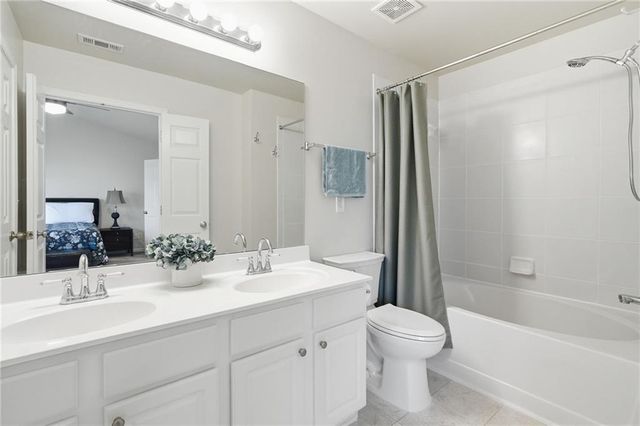 1033 Annazanes Court, Alpharetta, GA 30004