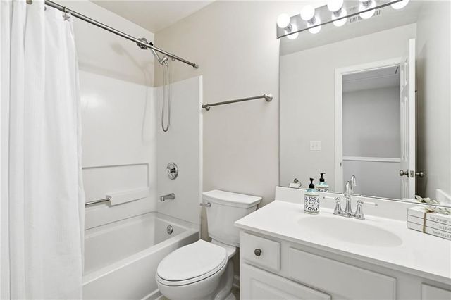 1033 Annazanes Court, Alpharetta, GA 30004
