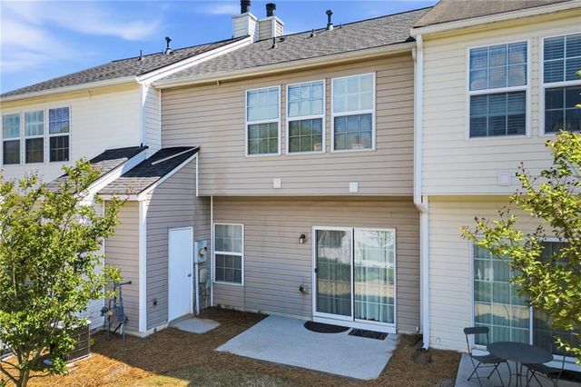1033 Annazanes Court, Alpharetta, GA 30004