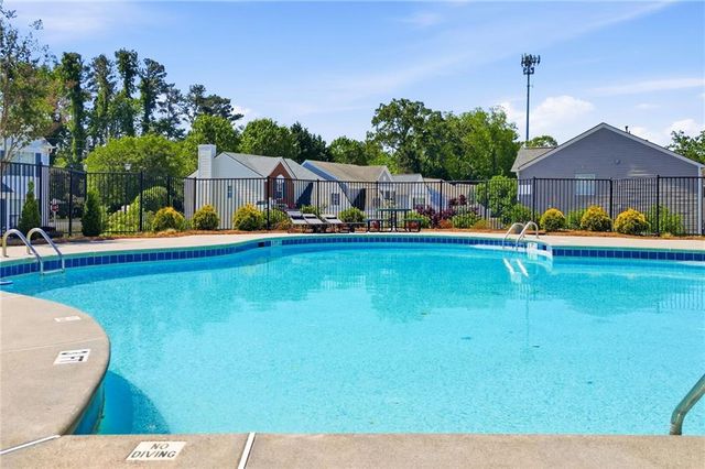 1033 Annazanes Court, Alpharetta, GA 30004