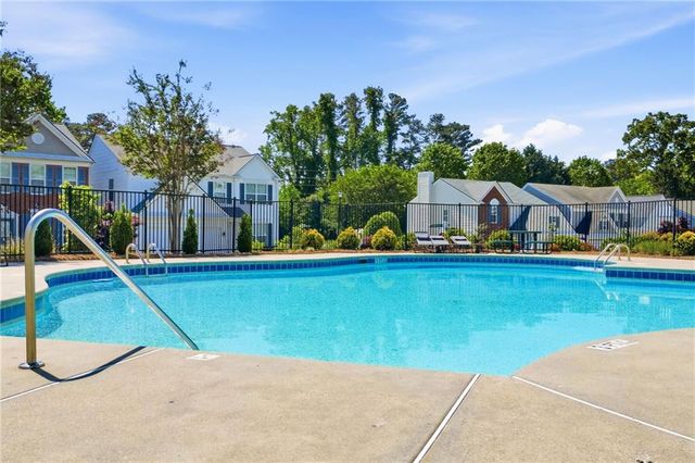 1033 Annazanes Court, Alpharetta, GA 30004