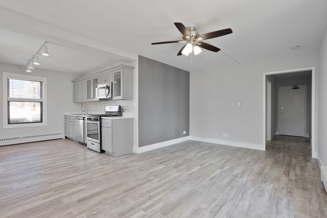 5858 N SHERIDAN Road 508, Chicago, IL 60660