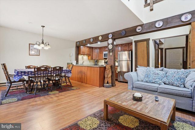 39 RUFFED GROUSE CT, Lake Harmony, PA 18624