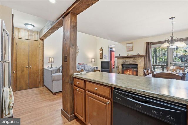 39 RUFFED GROUSE CT, Lake Harmony, PA 18624