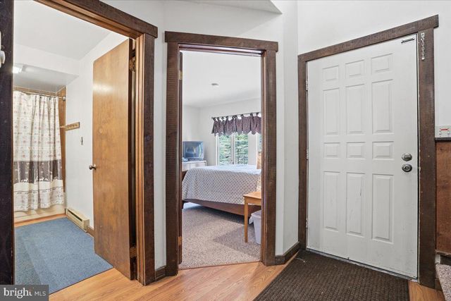 39 RUFFED GROUSE CT, Lake Harmony, PA 18624