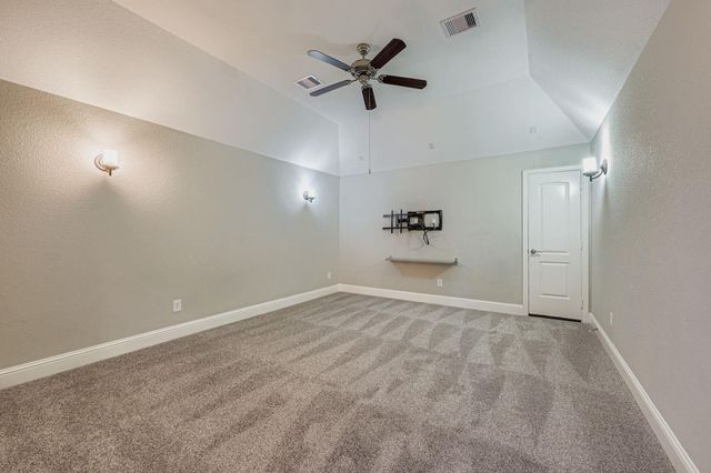 315 Lagarto Way, Pinehurst, TX 77362