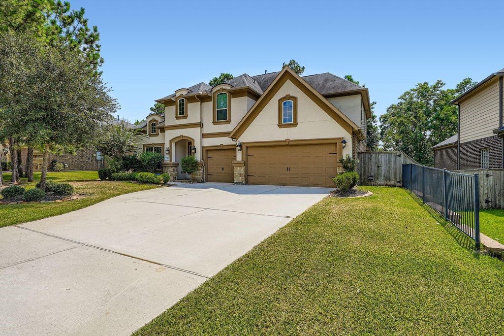 315 Lagarto Way, Pinehurst, TX 77362