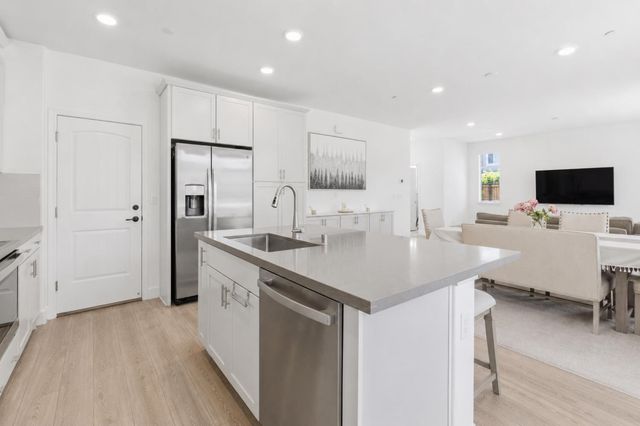 4402 French Dr, Folsom, CA 95630