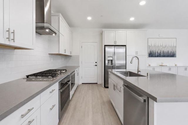 4402 French Dr, Folsom, CA 95630