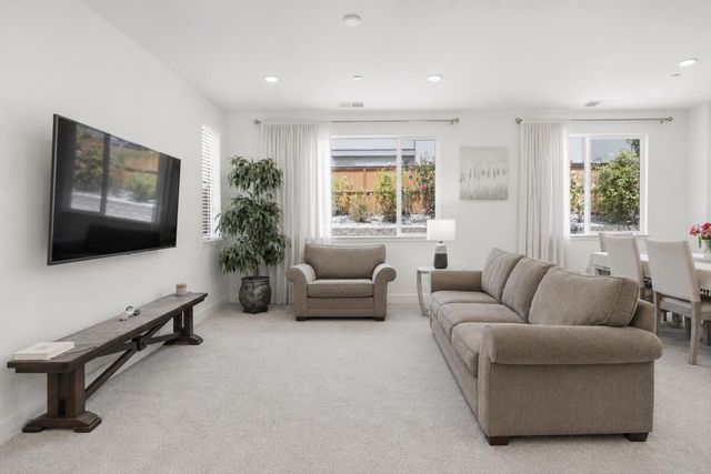 4402 French Dr, Folsom, CA 95630