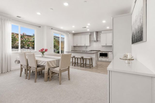 4402 French Dr, Folsom, CA 95630