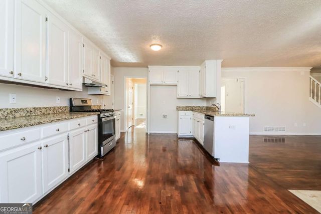 1985 Tyler Trace, Lawrenceville, GA 30043