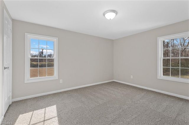 3001 PILOT VIEW CHURCH Road, Yadkinville, NC 27055