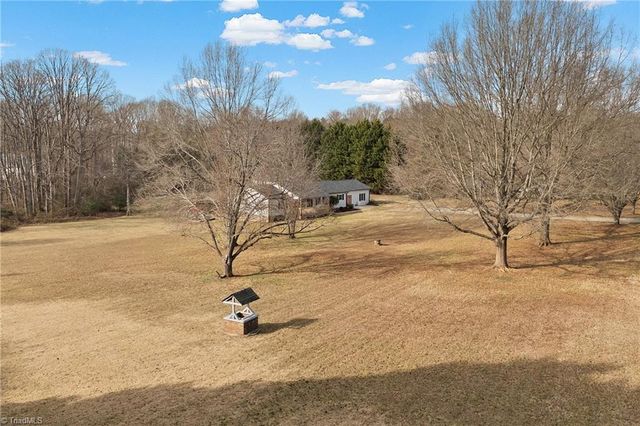 3001 PILOT VIEW CHURCH Road, Yadkinville, NC 27055