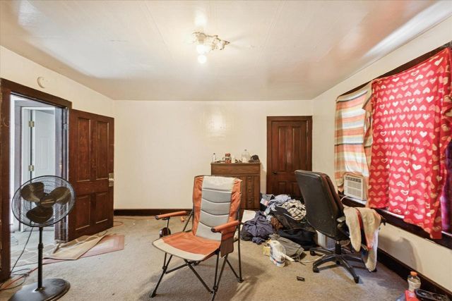 110 N CLAY STREET, Green Bay, WI 54301