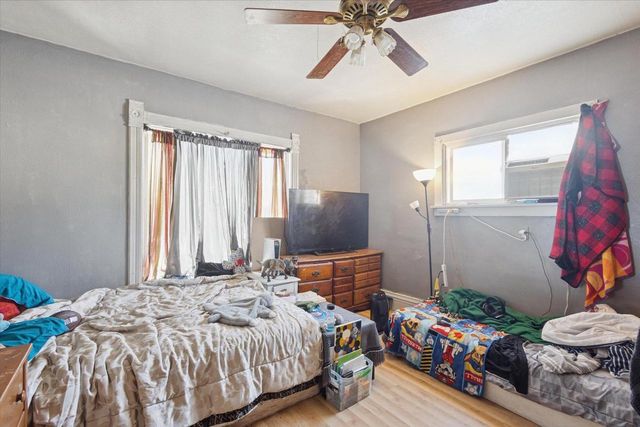 110 N CLAY STREET, Green Bay, WI 54301