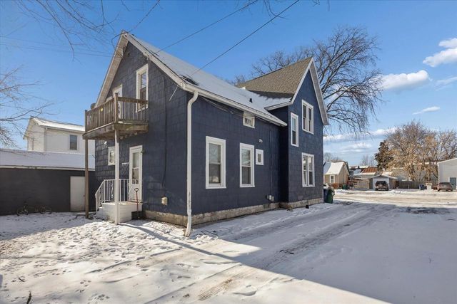 110 N CLAY STREET, Green Bay, WI 54301