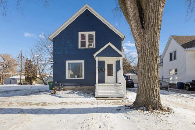 110 N CLAY STREET, Green Bay, WI 54301
